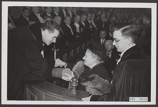                              Honorary doctorate for Maria Montessori from the Municipal University of Amsterdam.