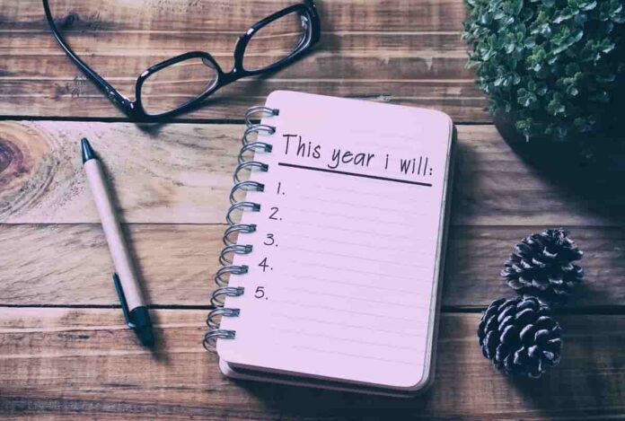 7 Career-Boosting Resolutions For The New Year Resolutions