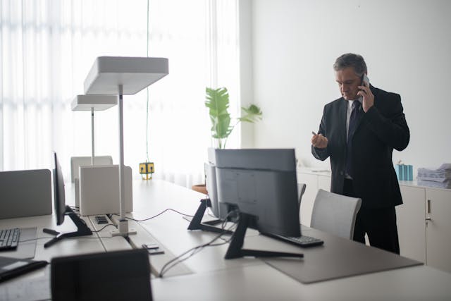 Assistant 